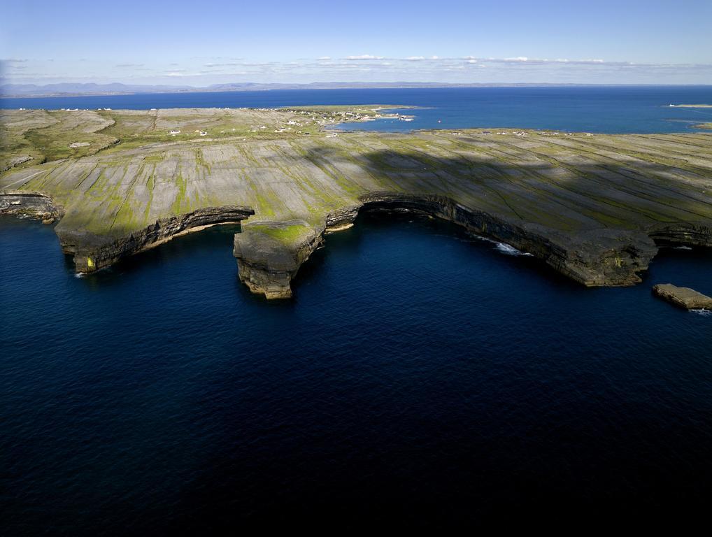 Aran Islands Hotel Kilronan  Eksteriør bilde
